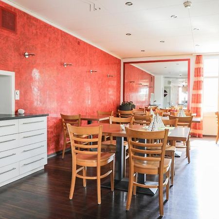 Hotel Loewen Niederuzwil Екстериор снимка