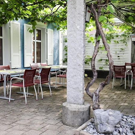 Hotel Loewen Niederuzwil Екстериор снимка